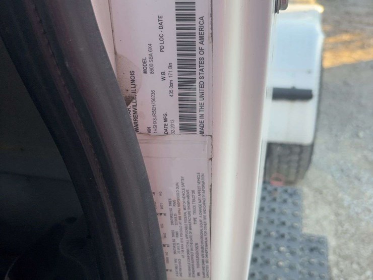 2014-international-8600-image-27