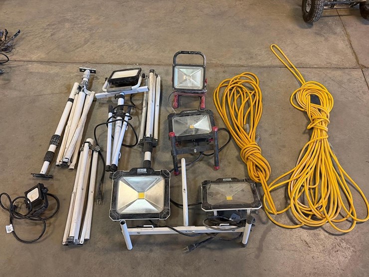 assortment-of-flood-lights-image-1