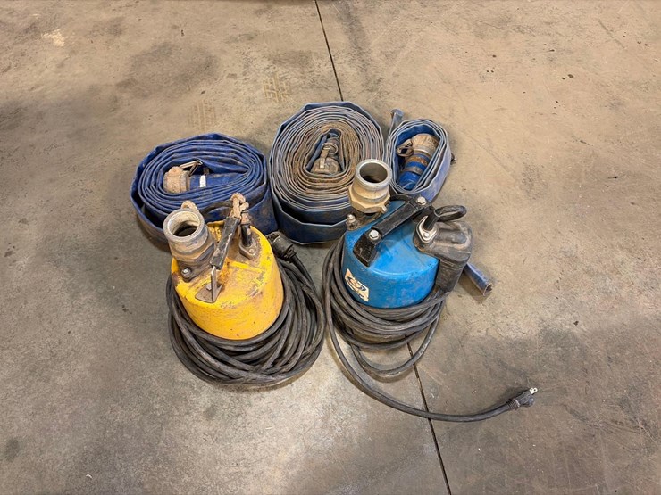 assortment-of-sump-pumps-image-1