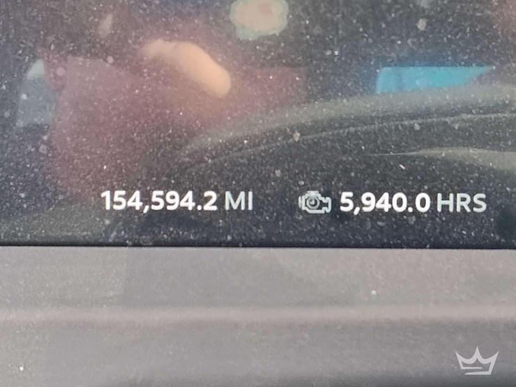 2022-peterbilt-567-t/a-wet-kit-day-cab-truck-tractor-image-8