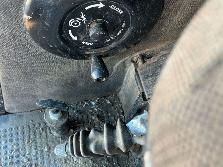 john-deere-7720-image-39