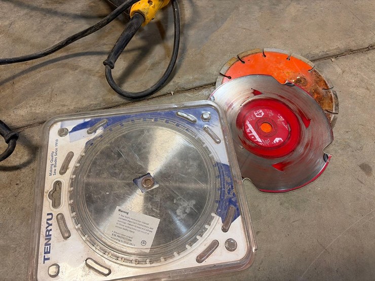 assortment-of-dewalt-hand-tools-and-extension-cords-image-12