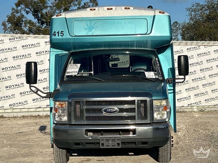 2018-ford-e450-image-27