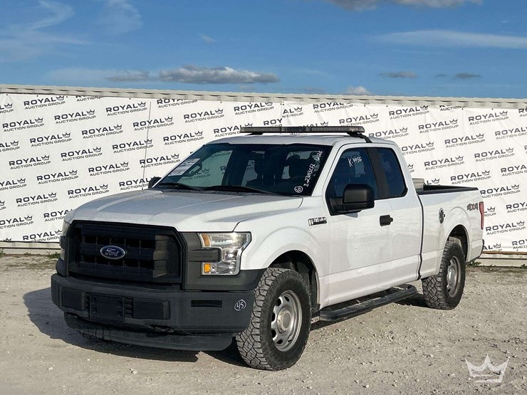 2017-ford-f150-image-1