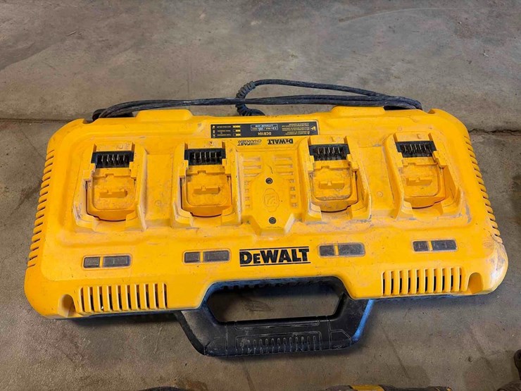 assortment-of-dewalt-hand-tools-image-9