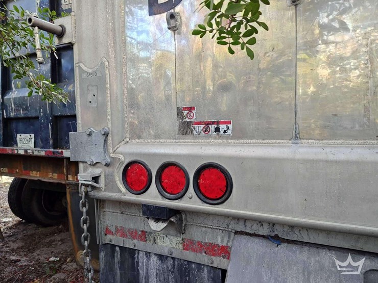 2022-mac-trailers-t/a-walking-floor-trailer-image-14