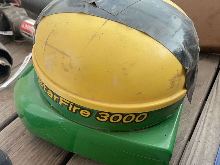 john-deere-3000-image-2