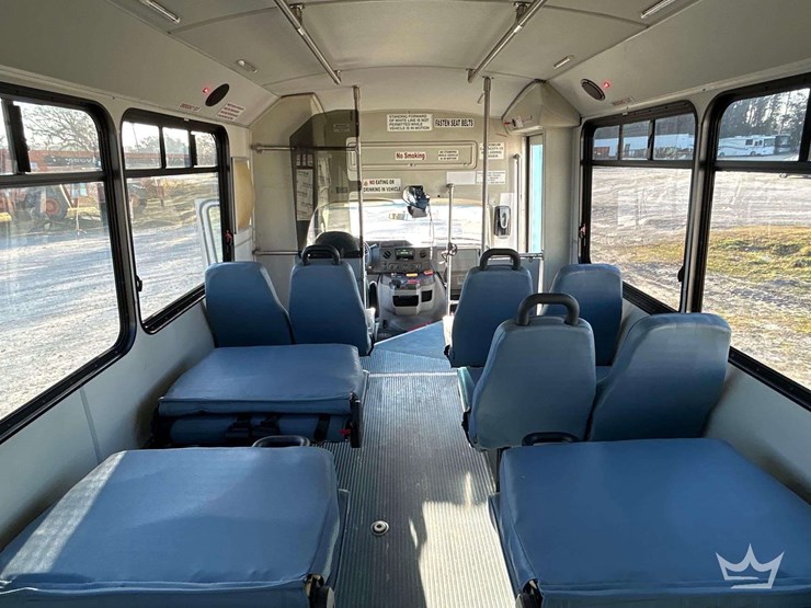 2018-ford-e450-image-25