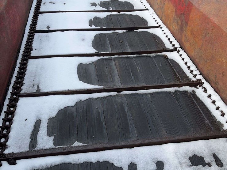 new-holland-516-image-9