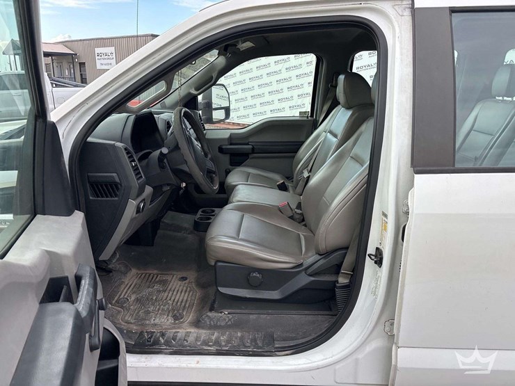 2017-ford-f250-image-12