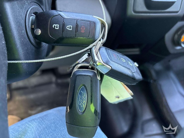 2016-ford-f150-image-25