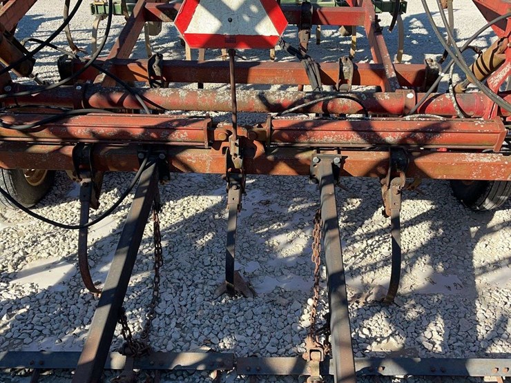 case-ih-4600-image-7