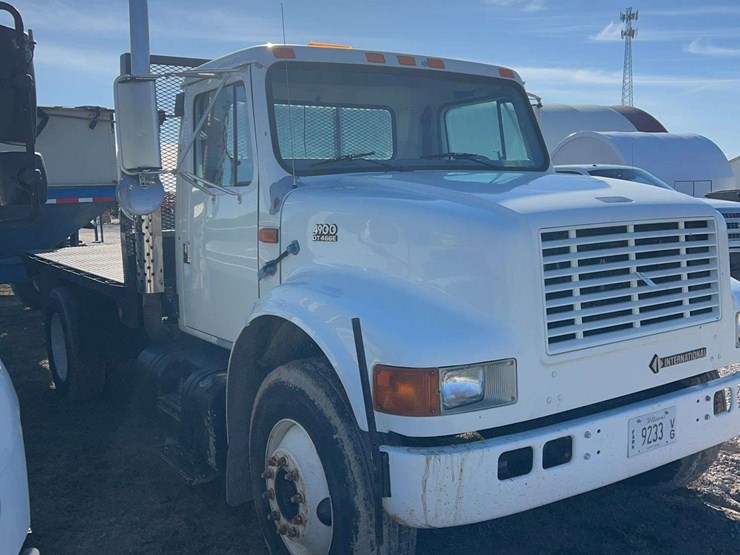 1999-international-4900-image-3
