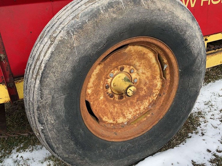 new-holland-516-image-8