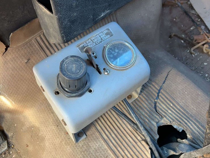 1977-chevrolet-c65-image-22