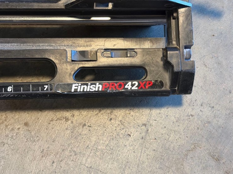 assortment-of-nail-guns,-hand-nailer,-and-hose-image-4