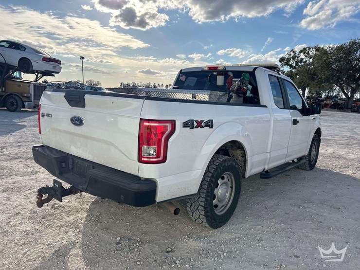 2017-ford-f150-image-3