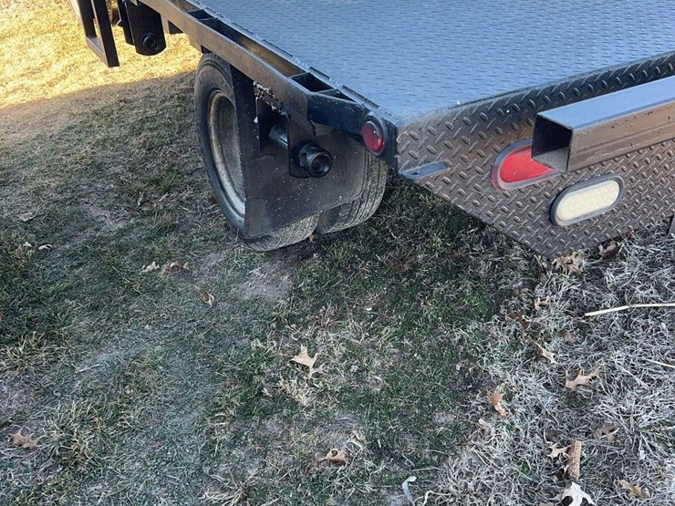 2000-chevrolet-3500-image-8