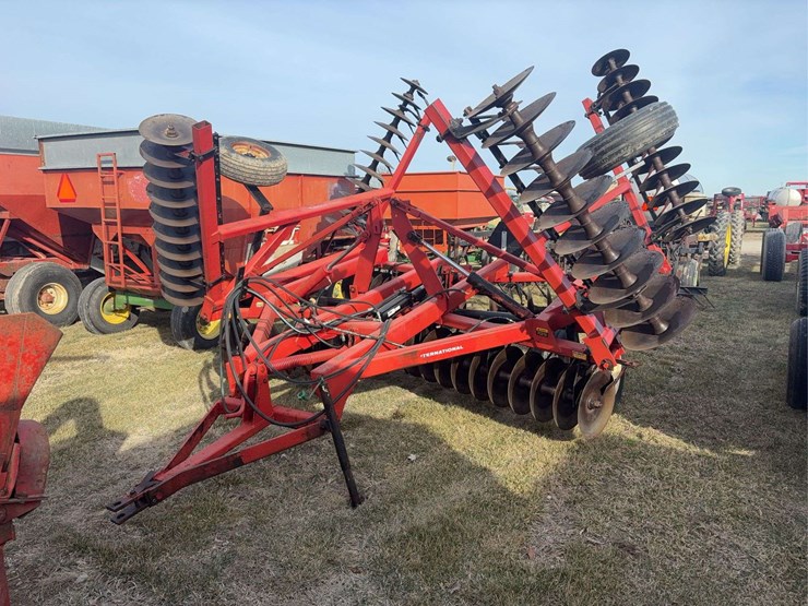 international-490-image-9