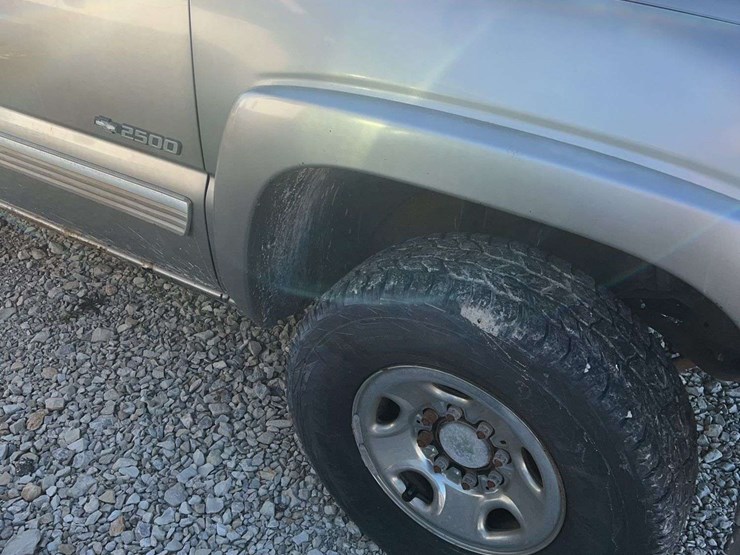 2000-chevrolet-2500-image-4