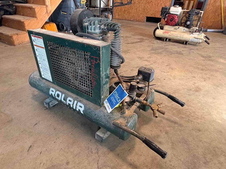 rolair-electric-air-compressor-image-1