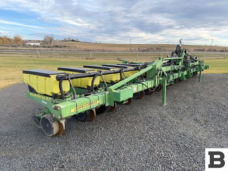 john-deere-1720-image-7