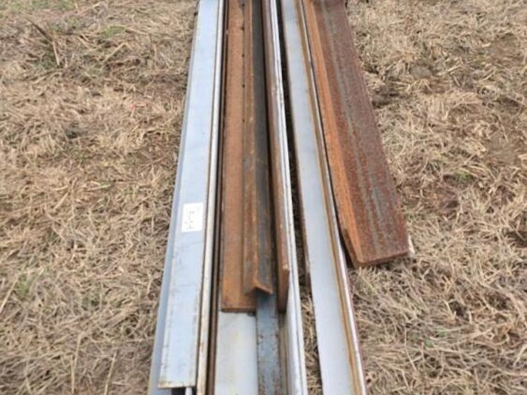 bundle-of-angle-iron-image-1