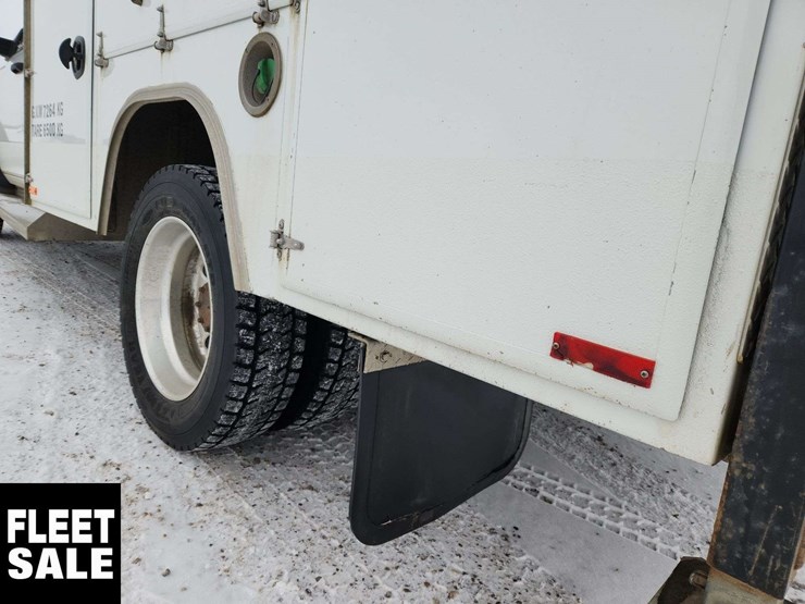 2014-ram-4500-slt-image-41