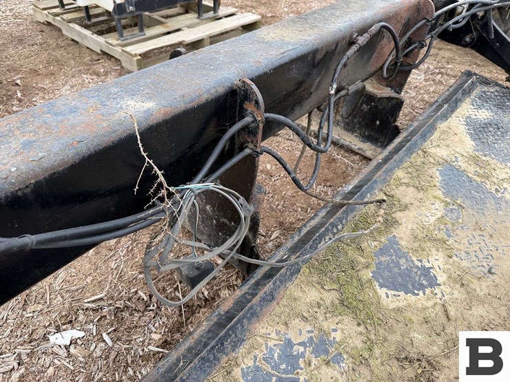 hydraulic-lift-tailgate---pasco,-wa-image-7