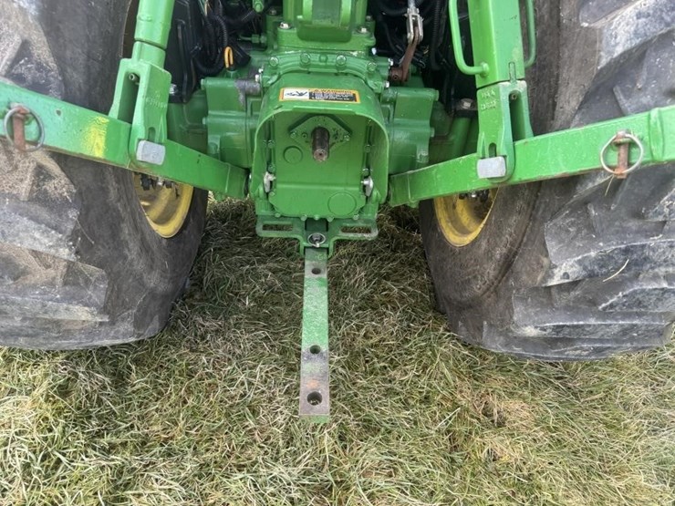 john-deere-3033r-image-10