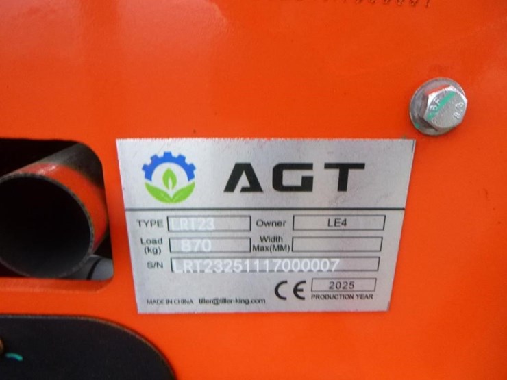 2025-agt-lrt23-skid-steer-track-loader-image-18