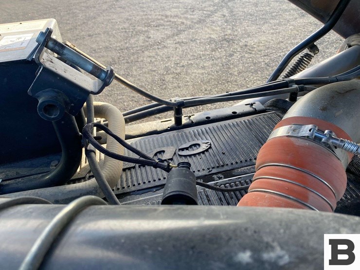 2007-case-ih-480-image-105