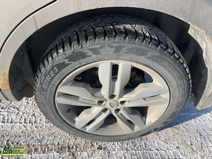 2012-ford-edge-image-11