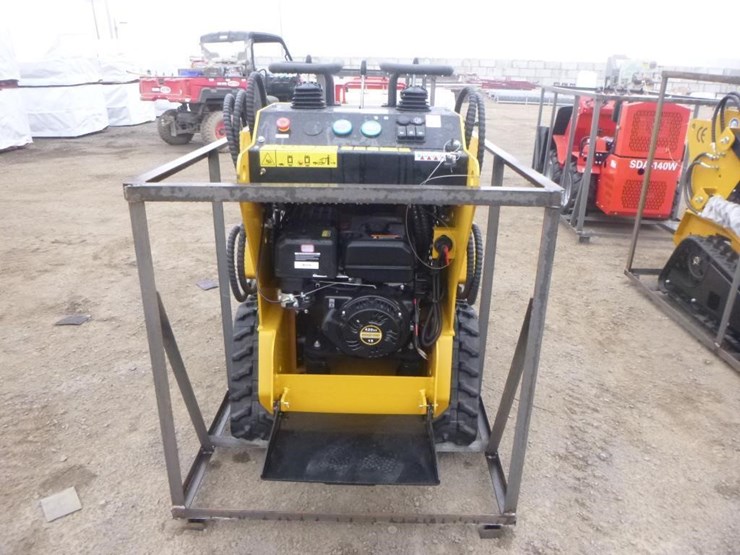 2025-agt-mx-mrt14-skid-steer-track-loader-image-6