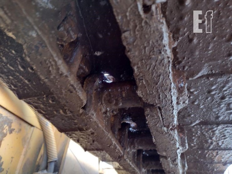 1998-caterpillar-d4c-xl-image-36