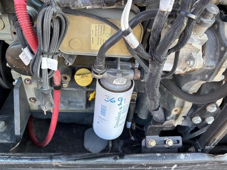 2015-jlg-g5-18a-image-42