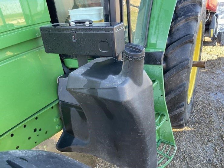 2015-john-deere-6150m-image-19