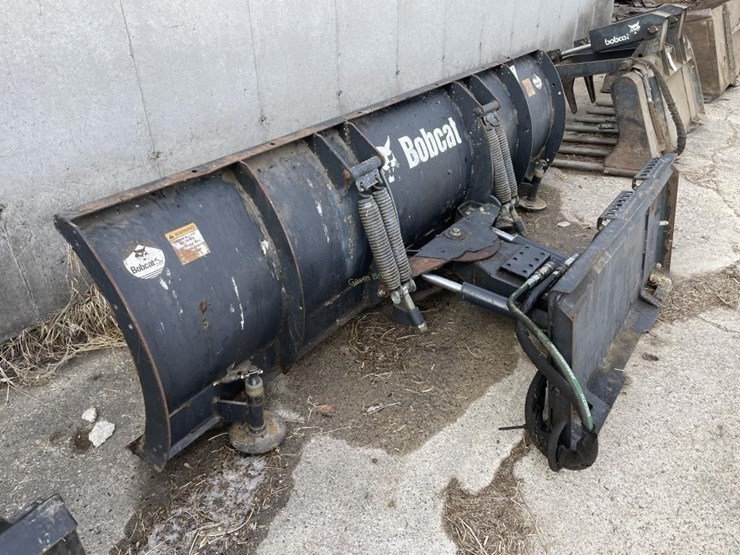 bobcat-universal-attach-8'-blade-image-2