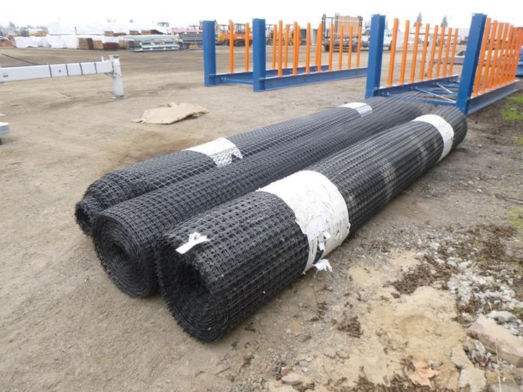 151"-black-geogrid-underlayment-image-3