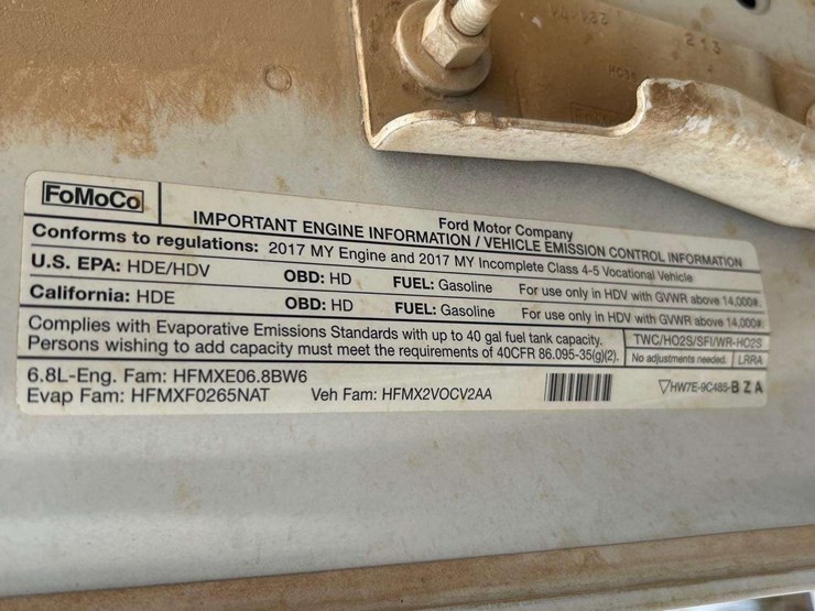 2017-ford-f550-image-10