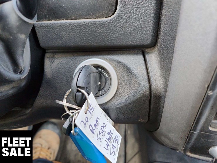 2015-ram-5500-4x4-s/a-service-truck-image-24