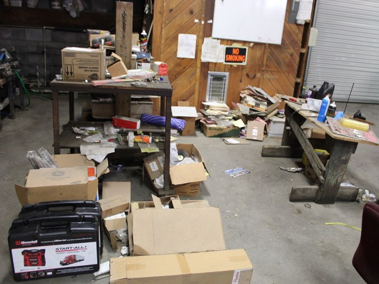 shop-table-cleanouts-image-1