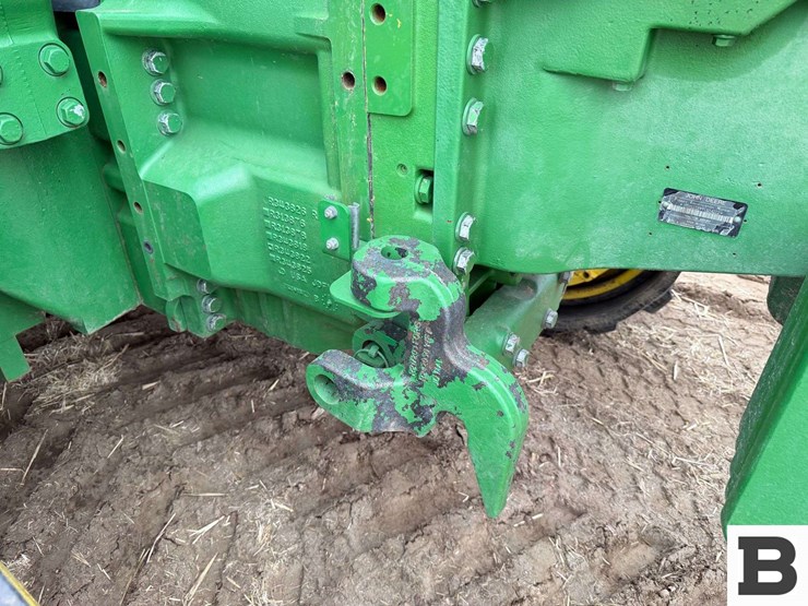 2015-john-deere-8370rt-image-54