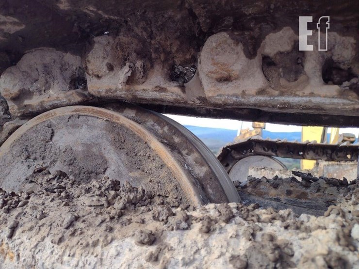 2004-caterpillar-315cl-image-38