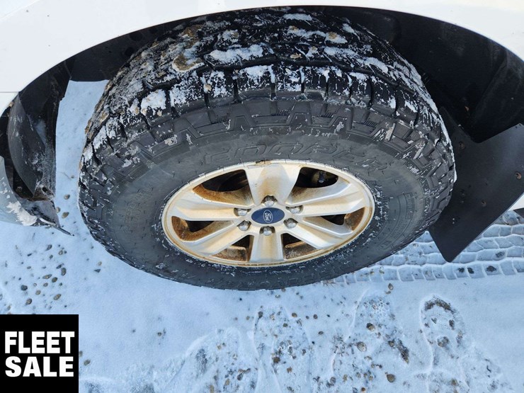 2020-ford-f150-xl-image-6