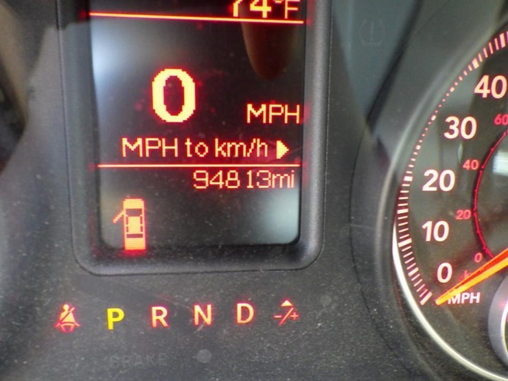 2013-dodge-1500-image-14