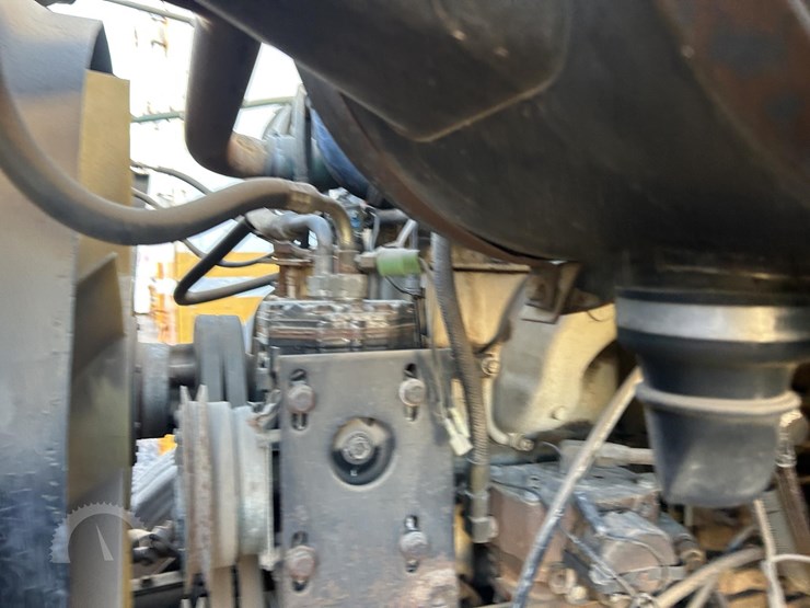 1984-international-s2200-image-36