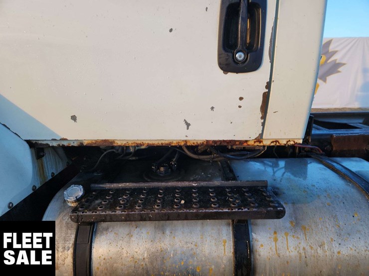 2005-international-workstar-7400-image-33