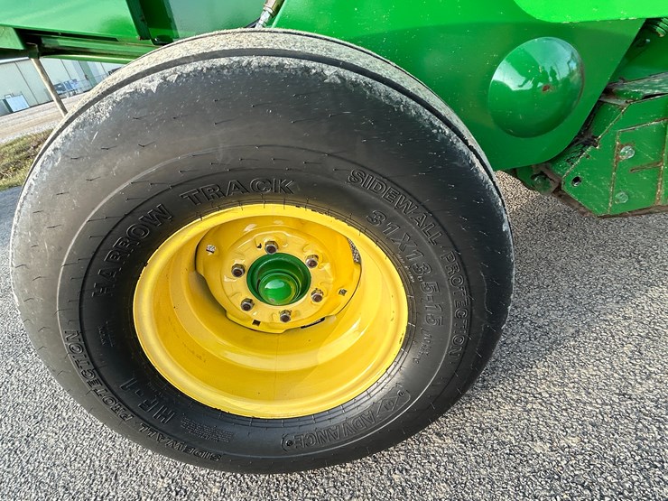 john-deere-458-image-14