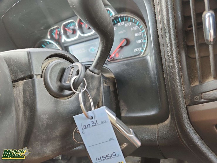 2017-gmc-sierra-3500hd-image-26